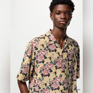 UNIQLO Museum of Fine Art Boston Men’s Hawaiian Shirt size XS